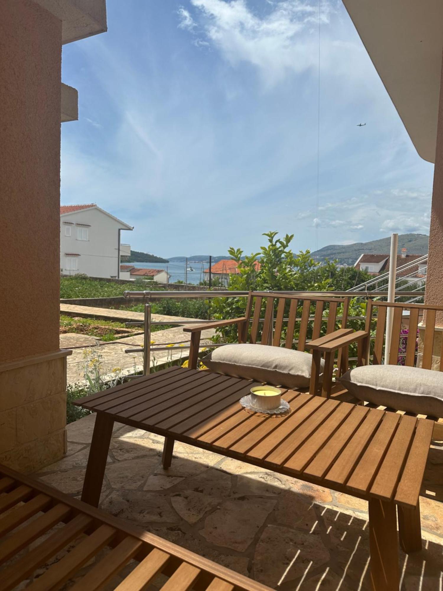 Apartments Zlatka Trogir Eksteriør billede