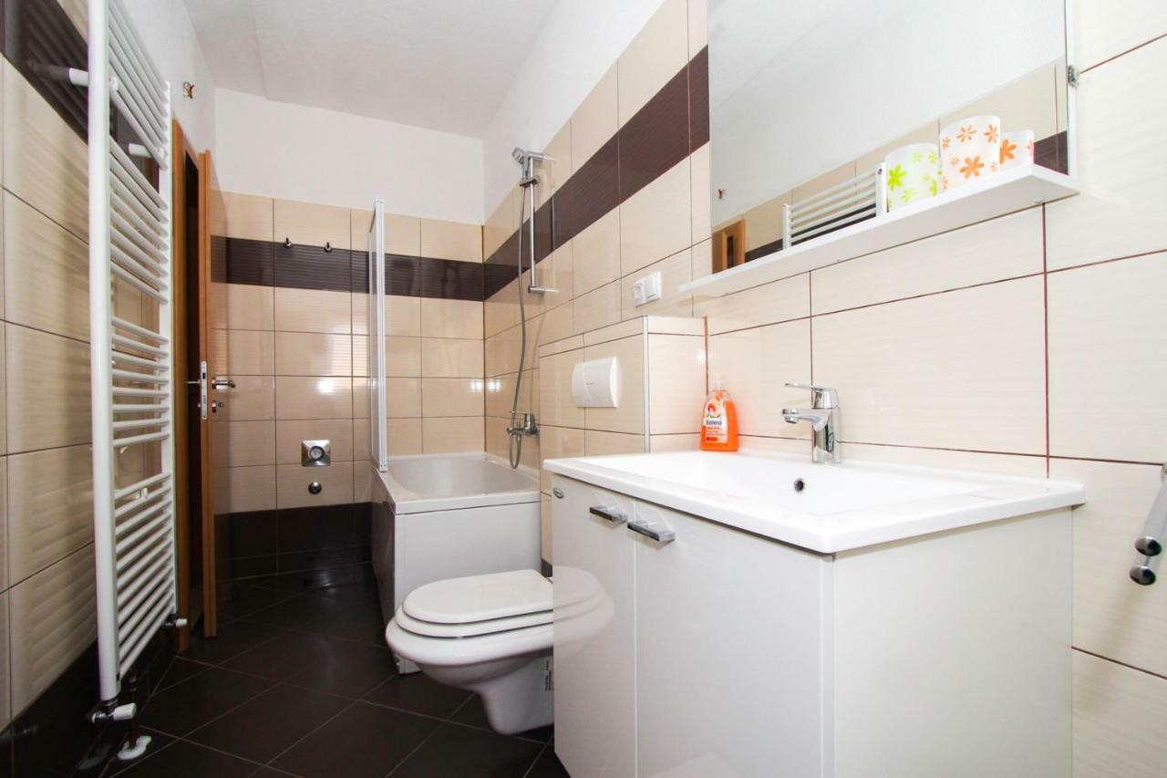 Apartments Zlatka Trogir Eksteriør billede